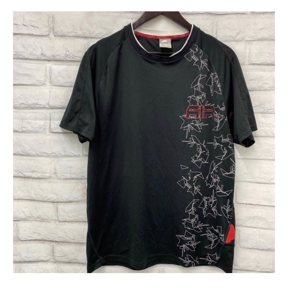 👗3/$50👗 Nike Air Unique Design tshirt Large Black - Picture 1 of 4